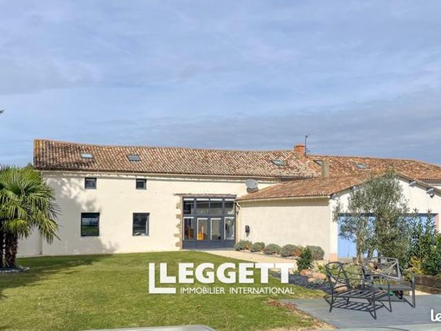 Maison 14 pièces 525 m²