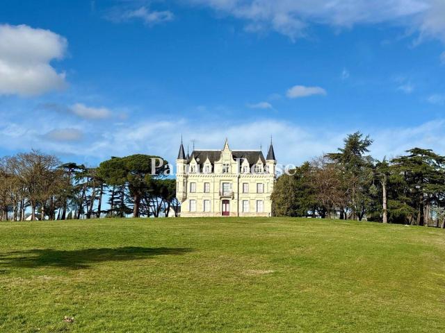 Maison 1545 m2 Angers