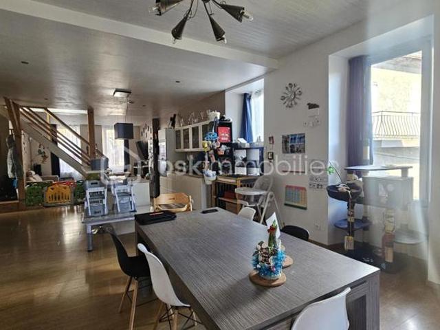 Maison 154 m² habitable + studio en sous sol à rénover entièrement