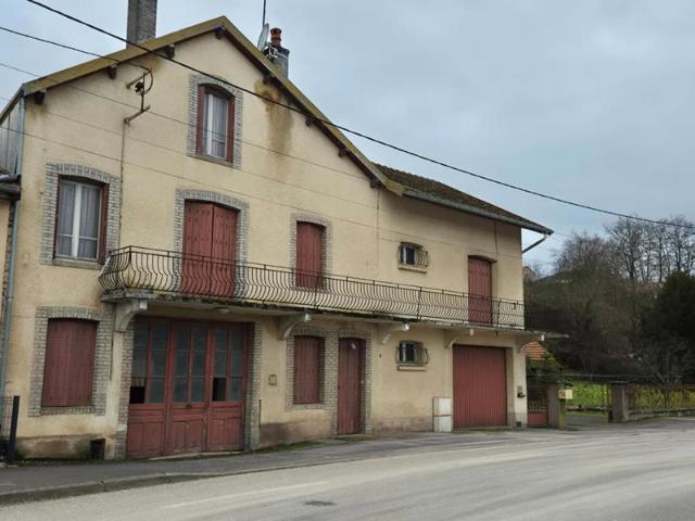 Maison 155 m2 avec atelier Garage et dépendances Port sur Saône