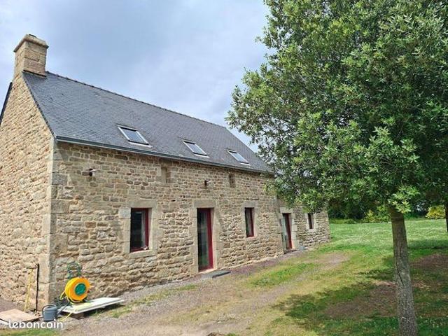 Maison 155 m² Locunolé