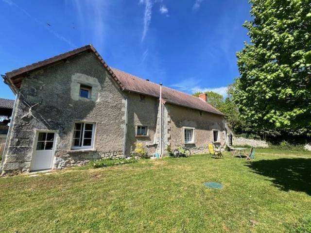Maison 155m² rénovée + 2 granges 280 m² 155m² Saint Sauveur