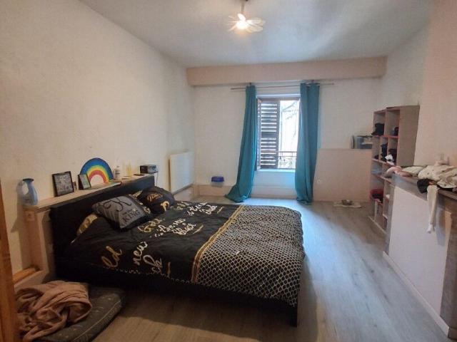 Maison, 157 m² à louer à L'Albenc 38470
