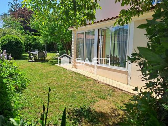 Maison 157M2, 3 chambres, piscine, grand garage 34m2