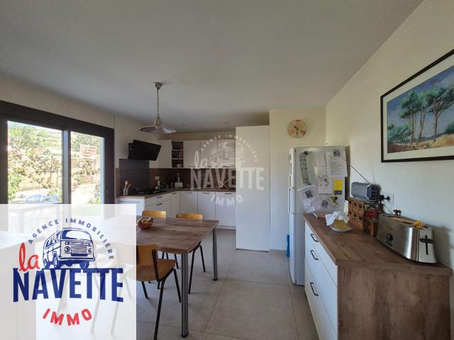 Maison 158 m2 avec double garage terrain +750m2