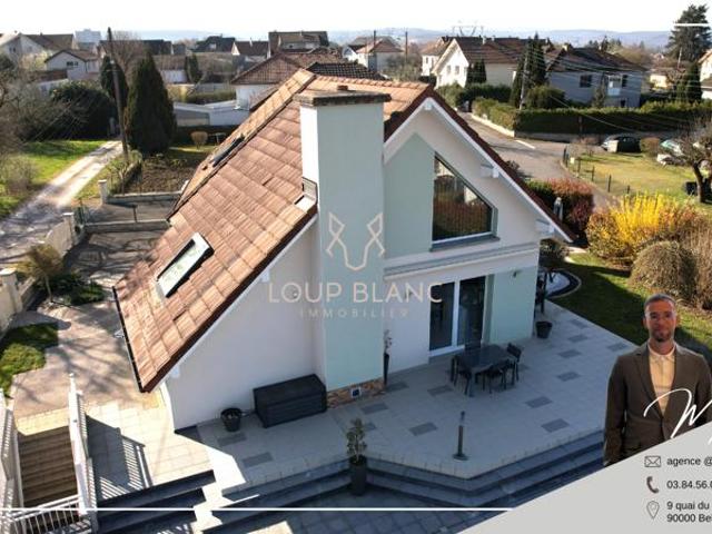 Maison 150 m2 avec piscine chauffée et vue dégagée