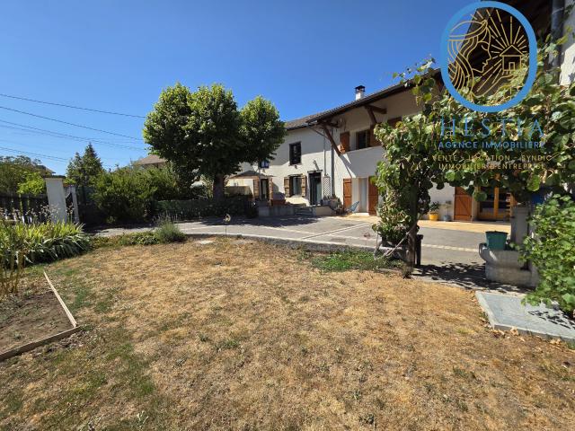 Maison 150 m2 et T2 indépendant 46m2