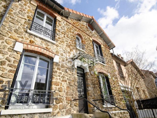 Maison 150 m2 6 pièces