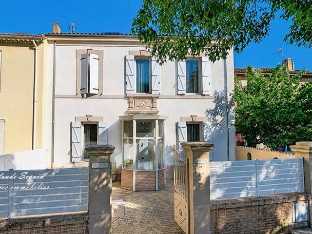 Maison de caractère de 7 pièces MIRAMAS 13