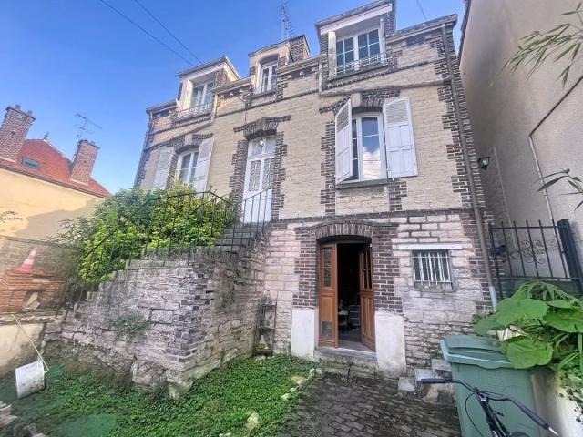 Maison 150 m²
