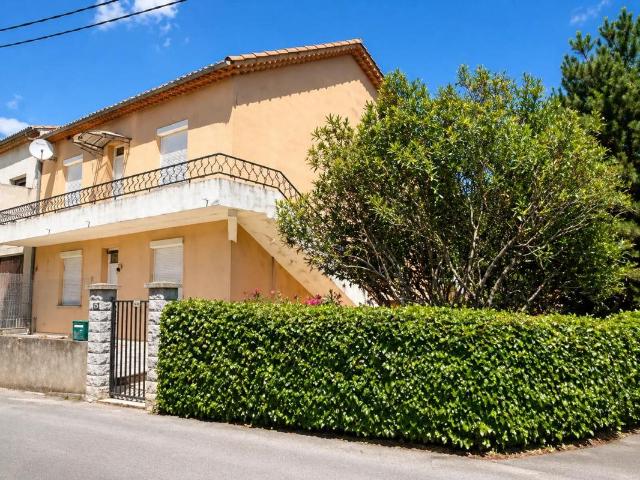 Maison 152m² avec jardin à Les Salles du Gardon 152m² Les Salles du Gardon