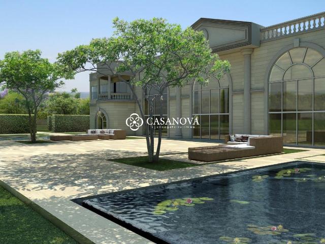 Maison 15 pièces 1 500 m²
