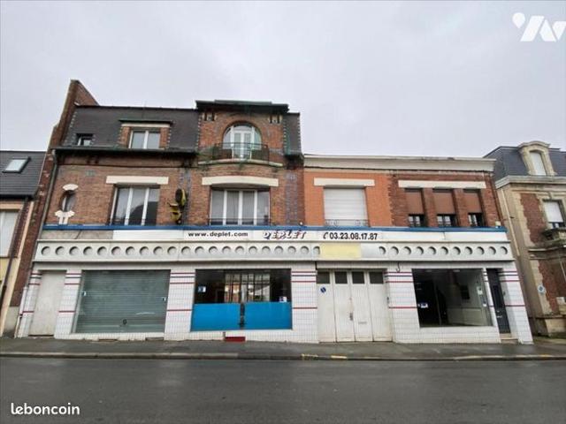 Maison 15 pièces 270 m²