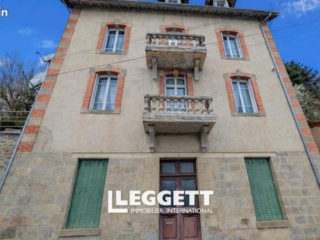 Maison 15 pièces 204 m²