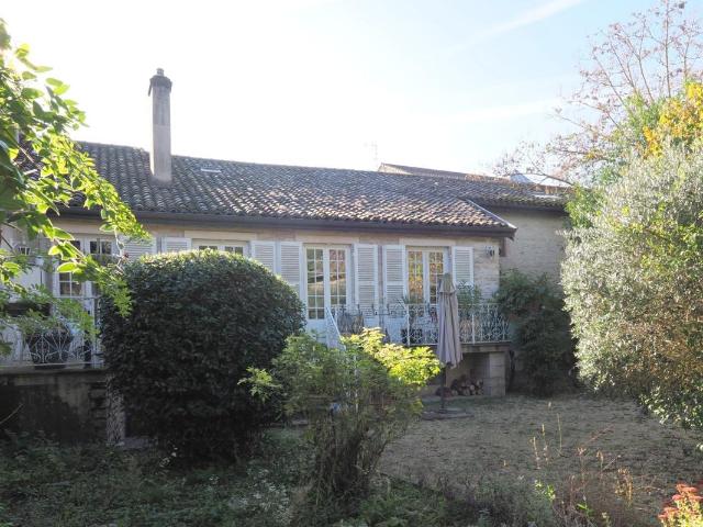 Maison 15 pièces 344 m²