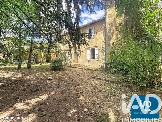 Maison 15 pièces 353 m²