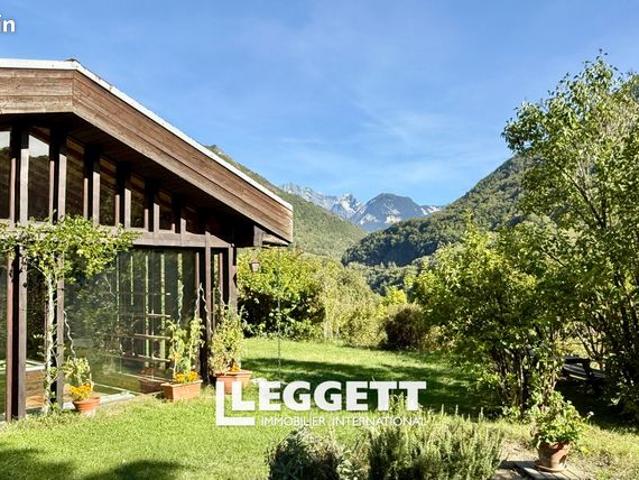 Maison 15 pièces 355 m²