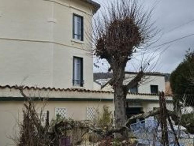 Maison 15 pièces 356 m²