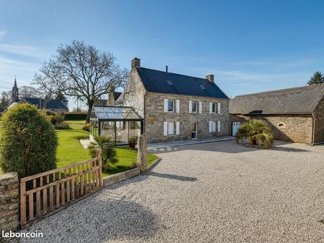 Maison 15 pièces 360 m²