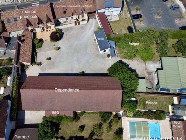 Maison 15 pièces 360 m²