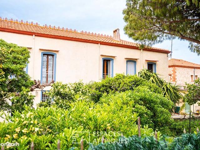 Maison 15 pièces 380 m²