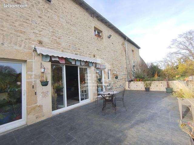 Maison 15 pièces 301 m²