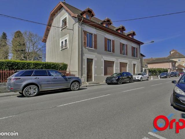 Maison 15 pièces 302 m²