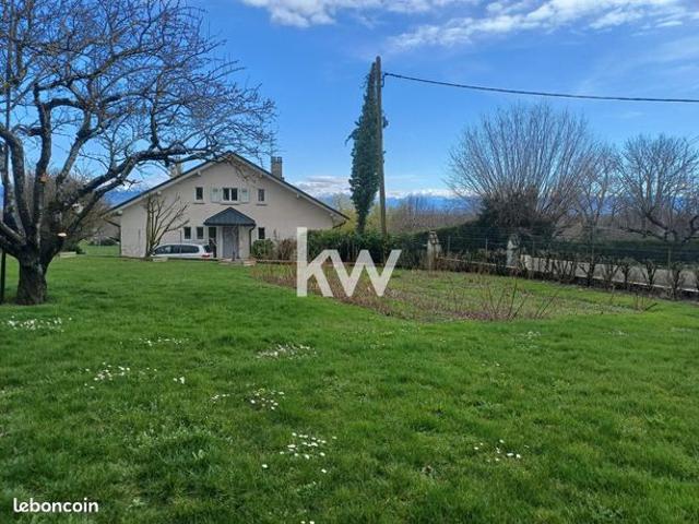 Maison 15 pièces 339 m²