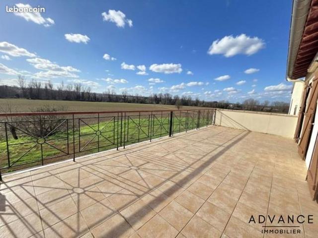 Maison 15 pièces 454 m²