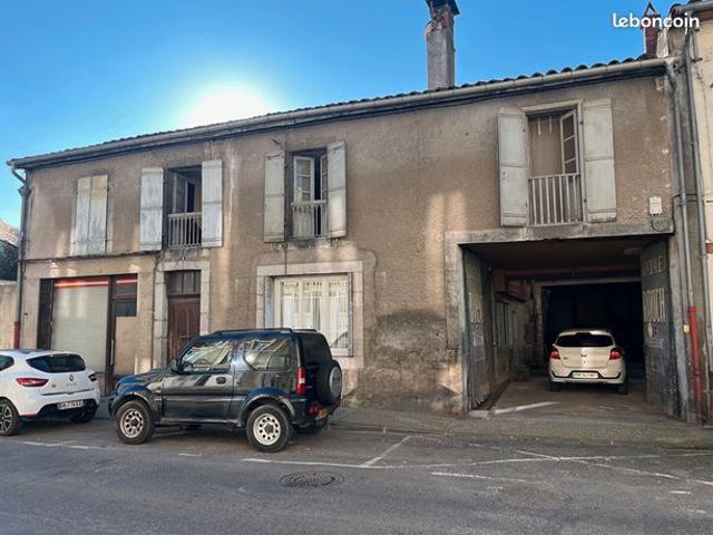 Maison 15 pièces 458 m²