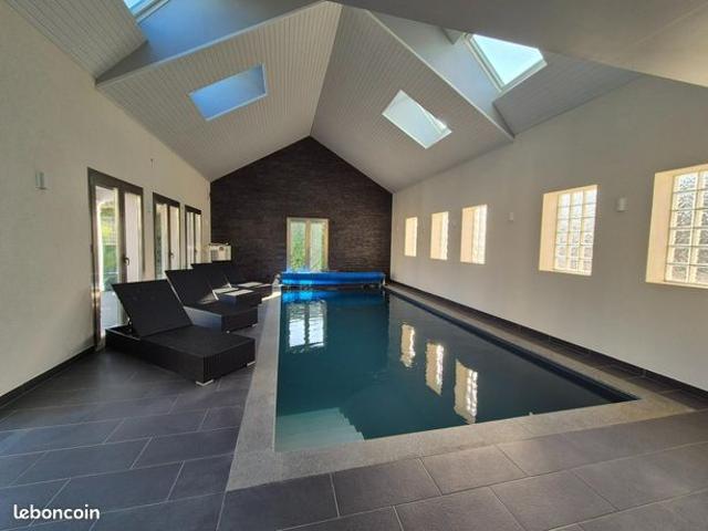 Maison 15 pièces 471 m²