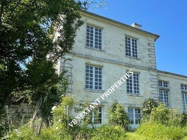 Maison 15 pièces 550 m²