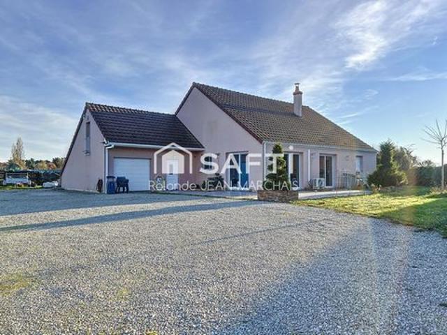 Maison 165 m2, terrain 4000 m2 Les BORDES