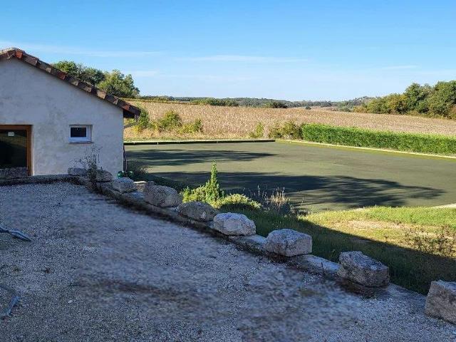 Maison 166 m² avec 2 gîtes et une dépendance 392m² Eymet