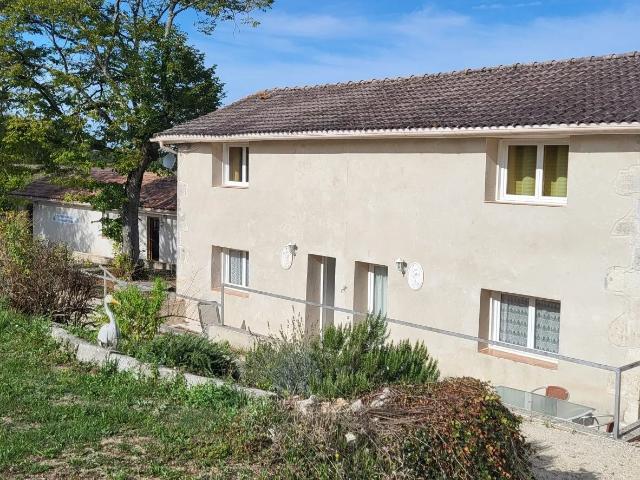 Maison 166 m² avec 2 gîtes et une dépendance