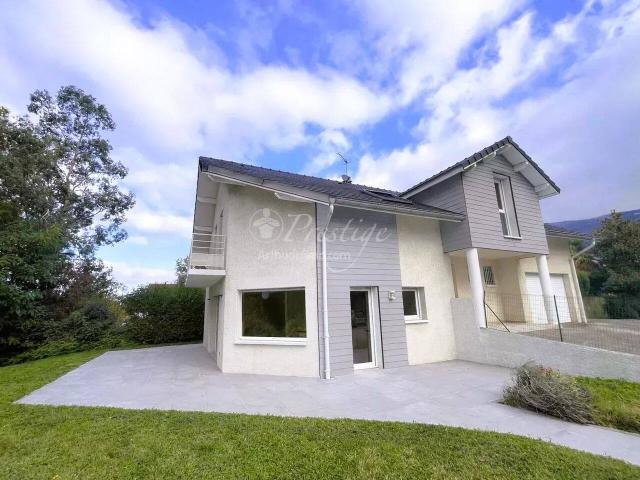 Maison 168 m2 Brison Saint Innocent
