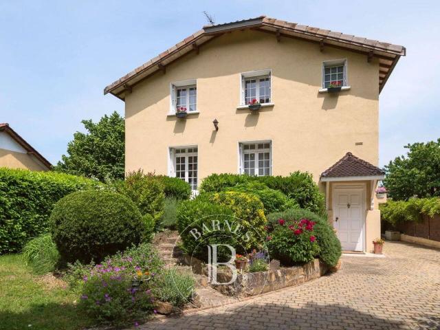 Maison 168 m2 Fleurieu sur Saône