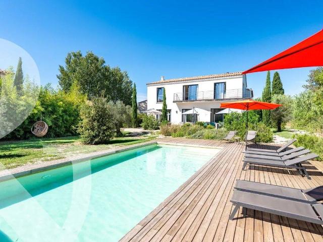Maison 168 m2 Paradou