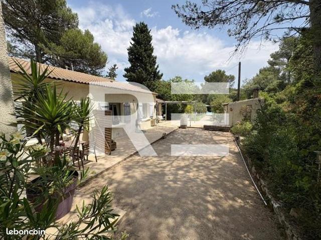 Maison 168 m² Nimes