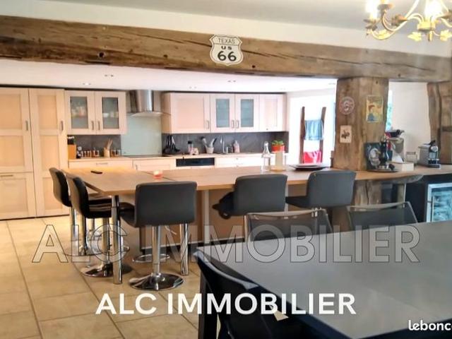 Maison 168 m² Saint Georges le Gaultier