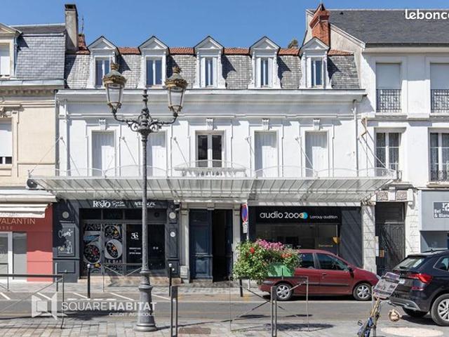 Maison 16 pièces 247 m²