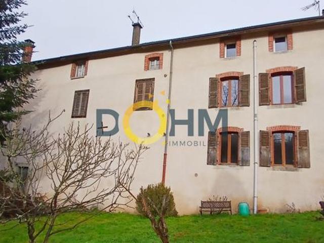 Maison 16 pièces 270 m²