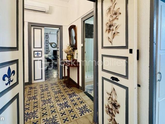 Maison 16 pièces 346 m²