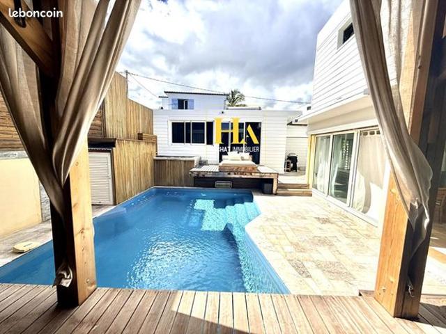 Maison 16 pièces 363 m²