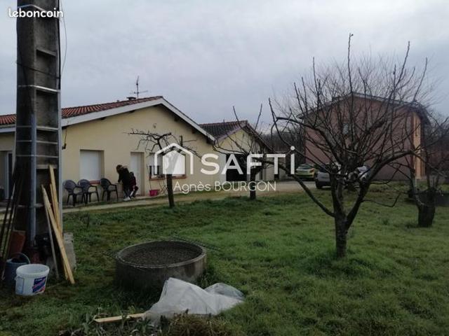 Maison 16 pièces 371 m²