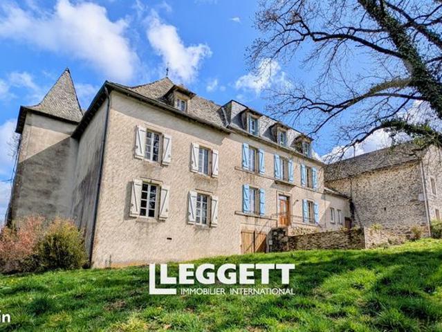 Maison 16 pièces 397 m²