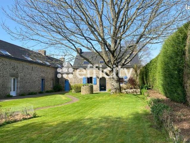 Maison 16 pièces 310 m²