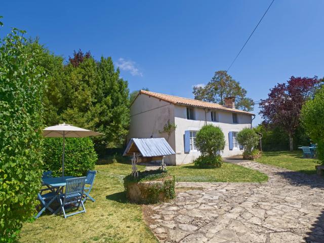 Maison 16 pièces 329 m²