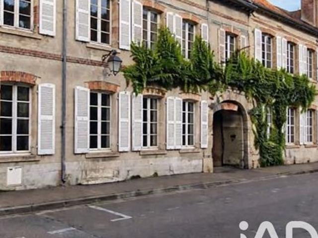 Maison 16 pièces 444 m²