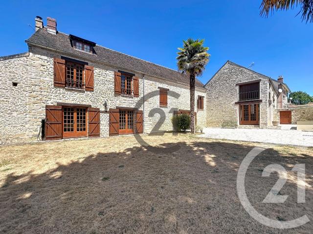 Maison 16 pièces 446 m²